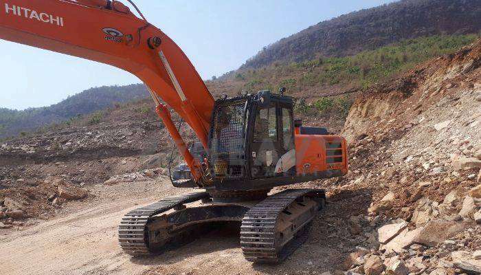 rent ZAXIS 370 LCH Price rent tata hitachi excavator in chittoor andhra pradesh tata hitachi 370 excavator available for monthly rent he 2358 1658817473.webp
