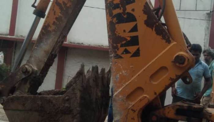 used AX 130 Price used ace backhoe loader in bharuch gujarat used ace backhoe loader for sale he 1654 1563452144.webp