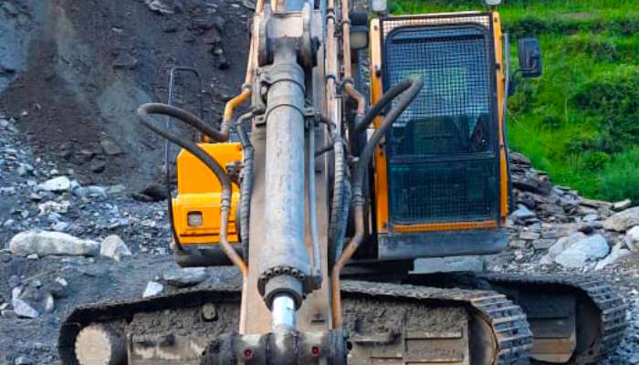 used R-210 Price used hyundai excavator in jammu tawi jammu and kashmir used construction hyundai excavator for sale he 2028 1638362022.webp