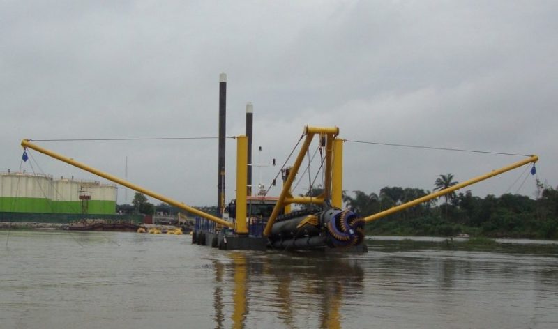 Heavy Equipment Dredger Cost 2.6 Cr Will Clean Gomti River