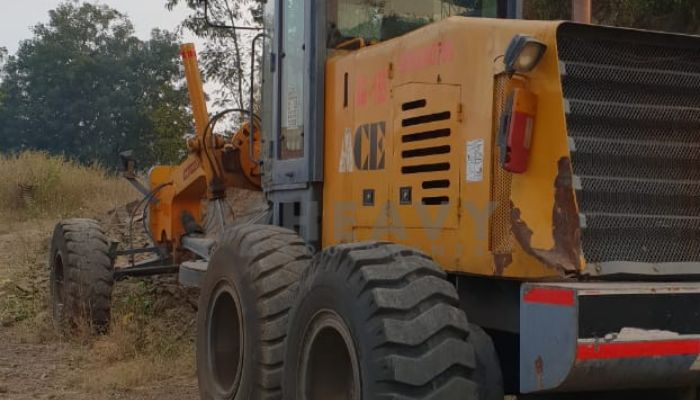 Motor grader available for hire