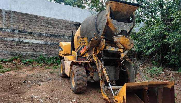 Heavy Equipments - Used Construction Equipment in India