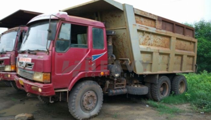 AMW 2518 Dumper Truck For Rental