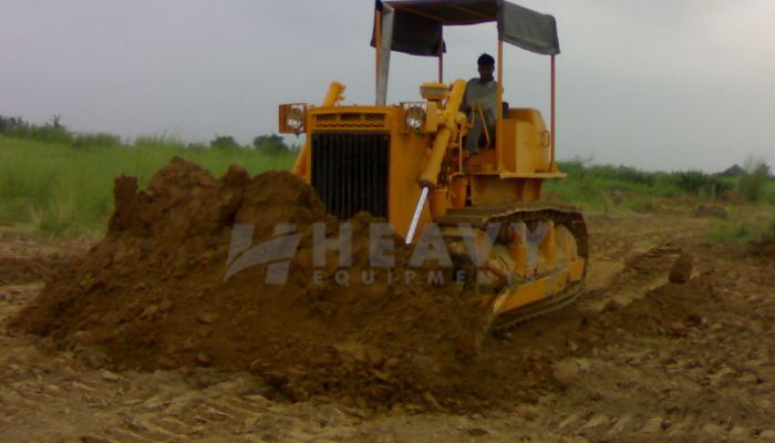 Hire BEML BD50 Dozer In Delhi