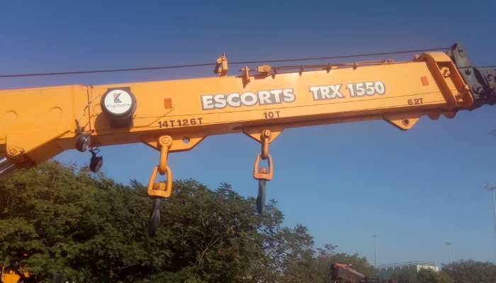 TRX 1550 14T HYDRAULIC MOBILE CRANE 