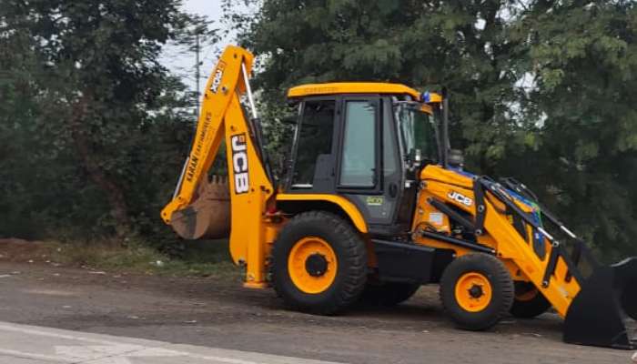 Jcb Backhoe Loader On Rent