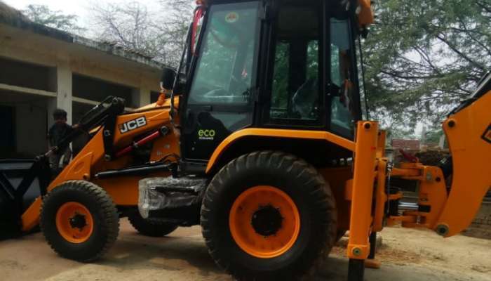 JCB machine on rent in Kanpur