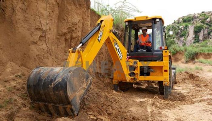 Hire JCB Backhoe Loader In Thane