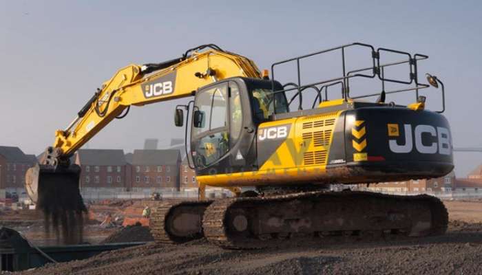 JCB JS 220LC Excavator For Rent