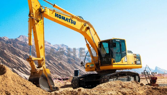 LnT Excavator PC-200 Hire Price in Udaipur