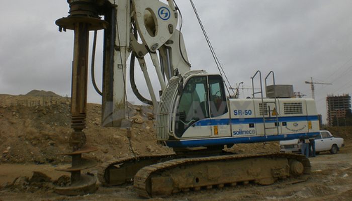 Solimec Hydraulic Rig SR 50 On Rent