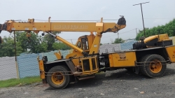 used escort pick n carry in kheda gujarat pick & carry mobile crane for sale he 2014 2661 heavyequipments_1517582051.webp