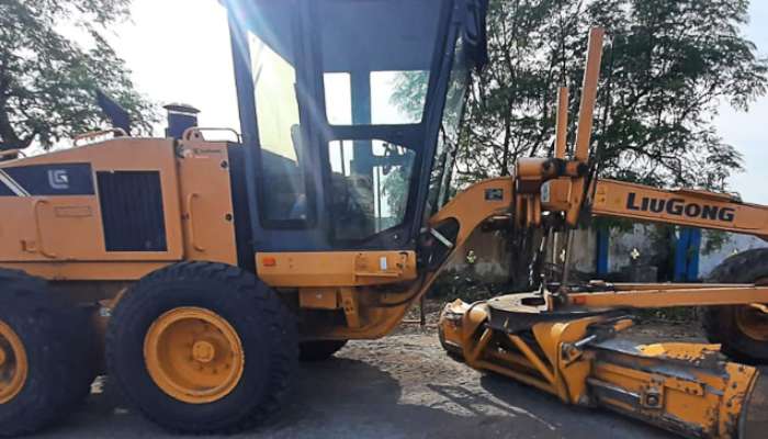 used liugong motor grader in  1672894618.webp