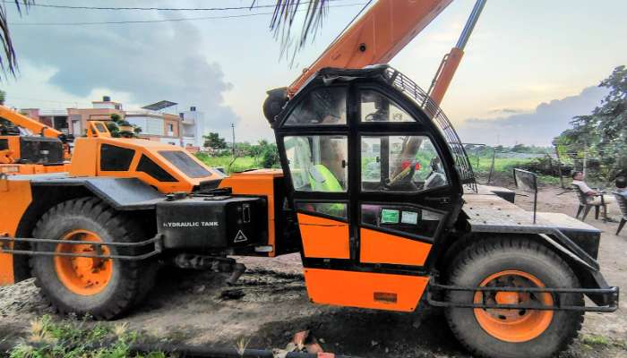 ACE FX-150 HYDRAULIC MOBILE CRANE 