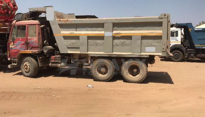 Amw 2518 tipper for sale