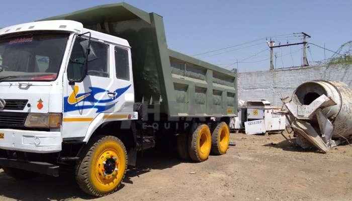 AMW 2518 Tipper for Sale
