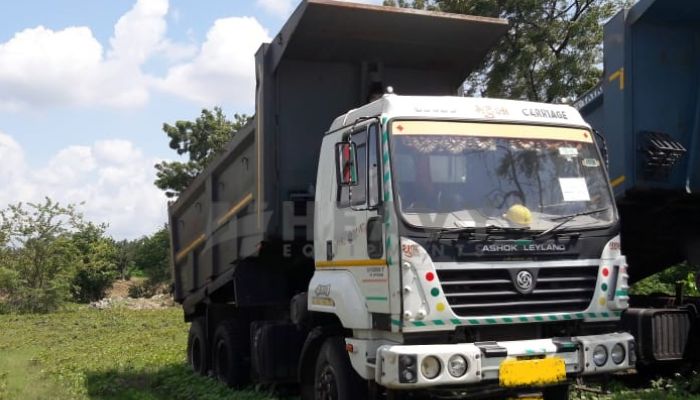 Ashok LayLand 10 Tyres Tipper