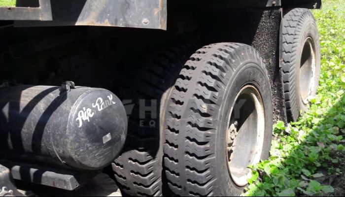 Ashok LayLand 10 Tyres Tipper