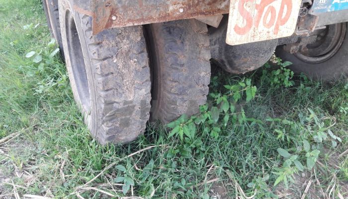 10 Tyre Tipper Sale