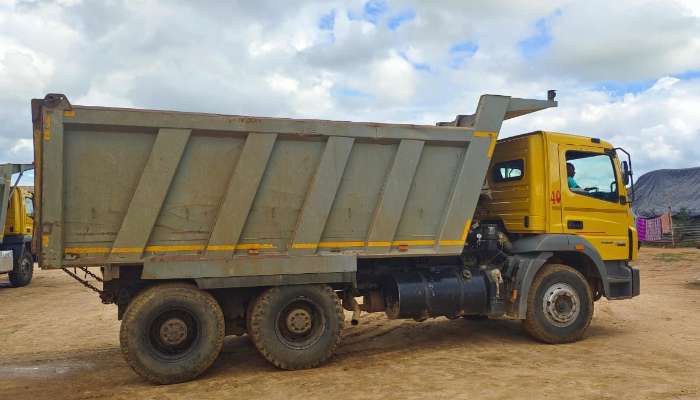 Bharat Benz Dumper Tipper 