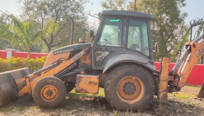 Used CASE Backhoe loader 