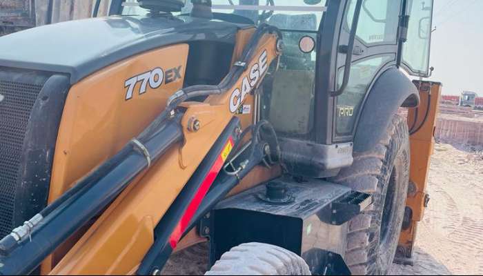 Used CASE 770 backhoe loader for Sale 