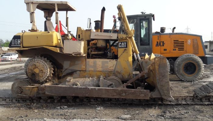 CAT D6H Dozer