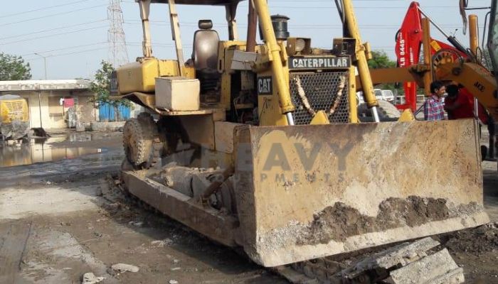 CAT D6H Dozer