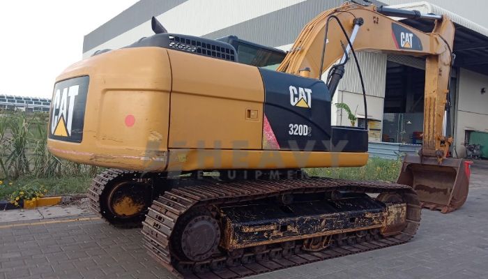 CAT 320D2 Excavator for Sale used caterpillar excavator in nagpur maharashtra cat 320d2 excavator for sale he 2015 917 heavyequipments_1533182989.png