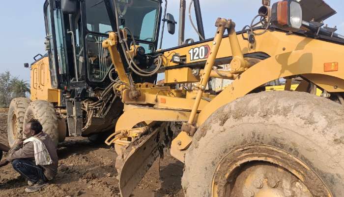 Used cat motor grader