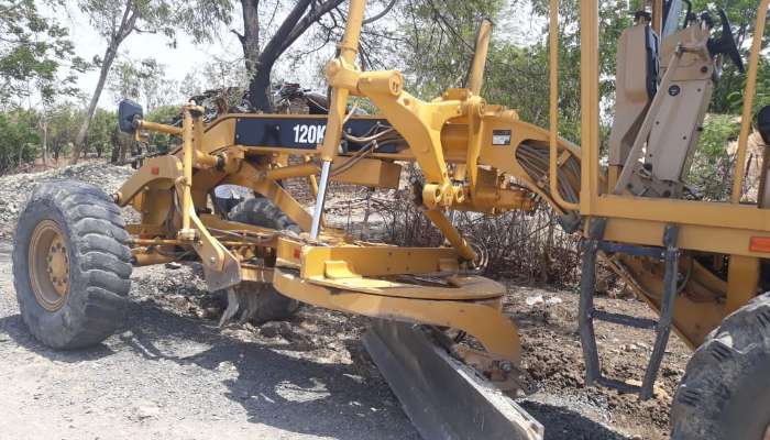 CAT 120K2 Motor Grader 