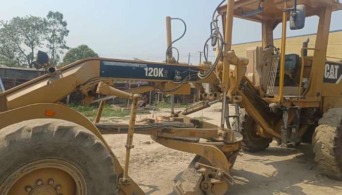 CAT 120 k2 motor grader caterpillar CAT 120 k2 motor grader caterpillar
