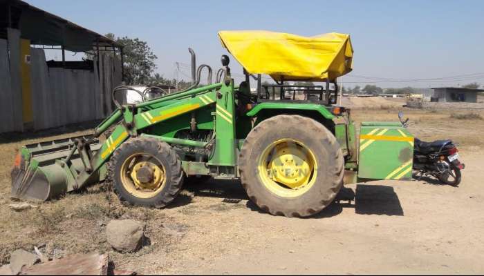 used deere tractor in surat gujarat 5055e tractor with loader he 2013 1373 heavyequipments_1548755905.png