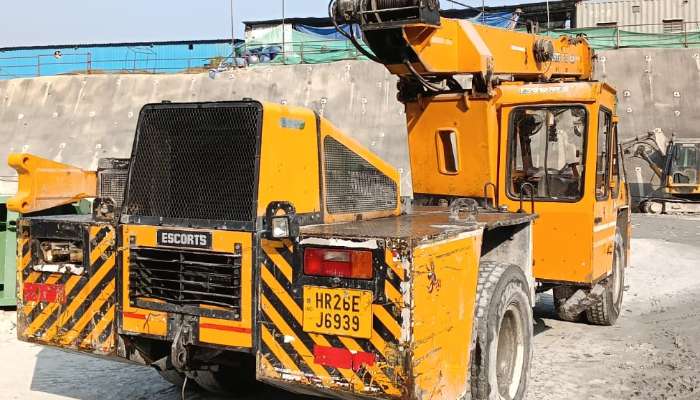 Heavy Machinery Crane 