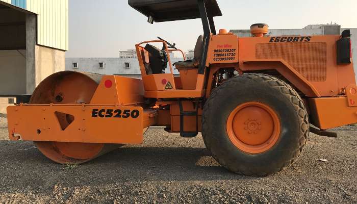 Escort Soil Compactor EC5250