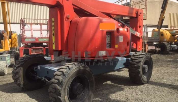 Articulated Boom lift For Sale