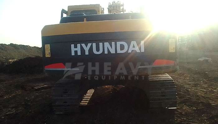 Hyundai R210 For Sale in Gujarat