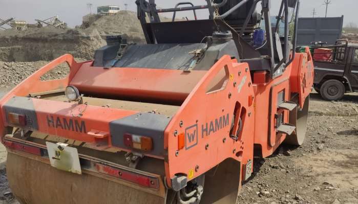 HAMM HD99 TENDOM ROLLER 