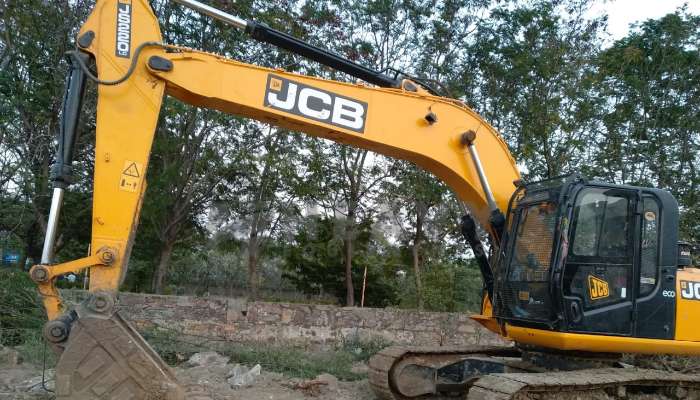 JCB 220 Excavator JCB 220 Excavator
