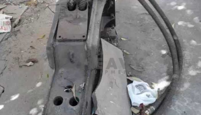 Used JCB HM380 Rock Breaker used jcb rock breaker in raipur chhattisgarh used jcb hm380 rock breaker he 2014 612 heavyequipments_1528696172.png