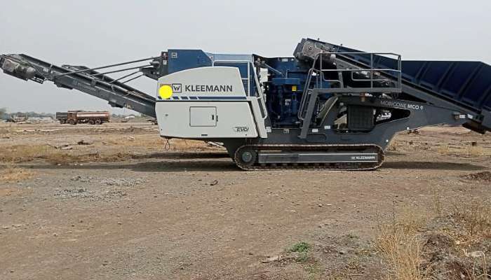 Used Mobile crusher chain mounted Used Mobile crusher chain mounted