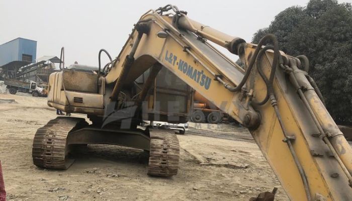 PC200 Poclain used komatsu excavator in jajpur odisha pc200 poclain he 2010 1268 heavyequipments_1544855257.png