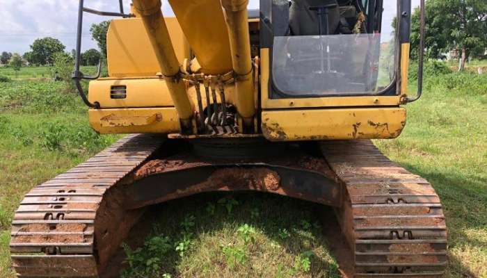 KOMATSU PC 130 KOMATSU PC 130