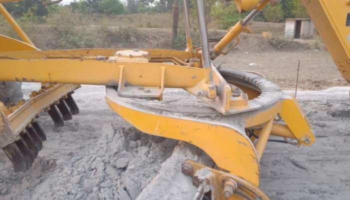 komatsu grader gd511 for sale