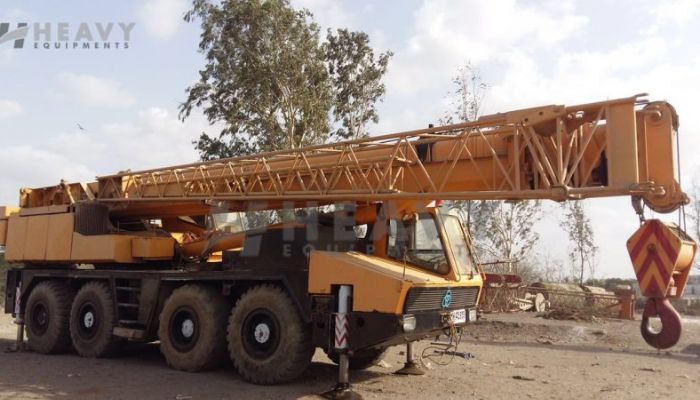 KMK 4070 - 70Ton Crane