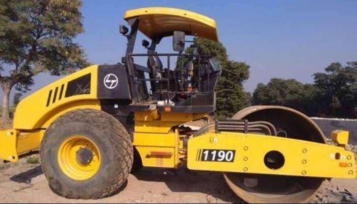 Soil compactor Soil compactor