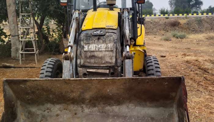 Used Mahindra Backhoe Loader 2015