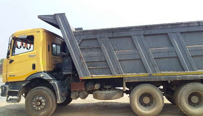 Dumper for sale