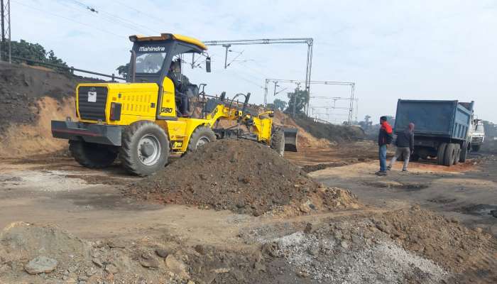 Used Mahindra Grader Roadstar G90