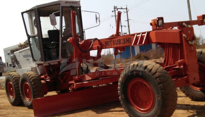 Used Mitsubishi MG400 Grader used mitsubishi motor grader in bellary karnataka used mitsubishi mg400 grader he 2017 607 heavyequipments_1528530345.png